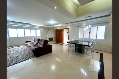 Casa à venda com 427m², 4 quartos e 5 vagas Casa à venda com 427m², 4 quartos e 5 vagasSala