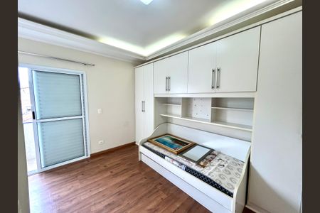 Casa à venda com 427m², 4 quartos e 5 vagas Casa à venda com 427m², 4 quartos e 5 vagasQuarto