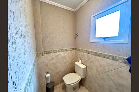 Casa à venda com 427m², 4 quartos e 5 vagas Casa à venda com 427m², 4 quartos e 5 vagasLavabo 2