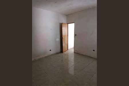 Casa à venda com 1 quarto, 246m² em Vila Carrão, São Paulo