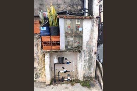Casa à venda com 1 quarto, 246m² em Vila Carrão, São Paulo