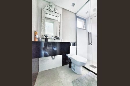 Apartamento à venda com 160m², 3 quartos e 3 vagas Apartamento à venda com 160m², 3 quartos e 3 vagasBanheiro 1