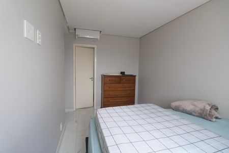 Apartamento para alugar com 140m², 2 quartos e 2 vagas Apartamento para alugar com 140m², 2 quartos e 2 vagasSuíte