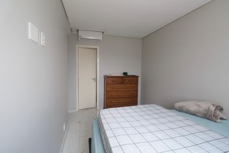 Apartamento para alugar com 140m², 2 quartos e 2 vagas Apartamento para alugar com 140m², 2 quartos e 2 vagasSuíte