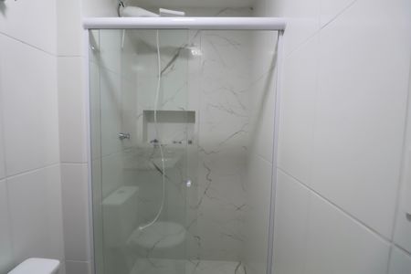 Apartamento para alugar com 140m², 2 quartos e 2 vagas Apartamento para alugar com 140m², 2 quartos e 2 vagasBanheiro da Suíte