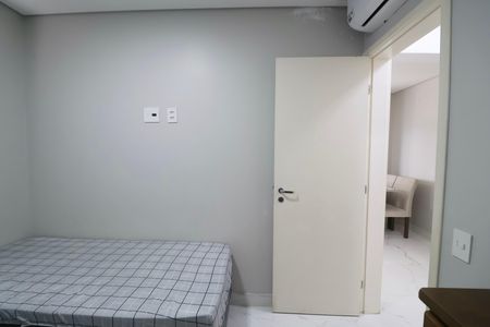 Apartamento para alugar com 140m², 2 quartos e 2 vagas Apartamento para alugar com 140m², 2 quartos e 2 vagasQuarto