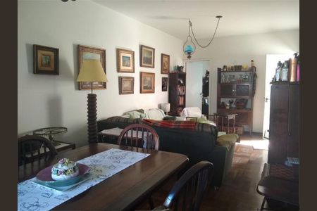 Casa à venda com 3 quartos, 200m² em Chácara Santo Antônio (Zona Sul), São Paulo