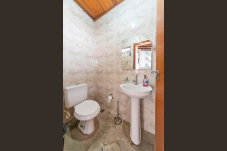 Casa à venda com 322m², 4 quartos e 4 vagasBanheiro da Área Gourmet