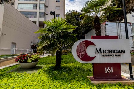 Apartamento à venda com 100m², 3 quartos e 2 vagasFachada