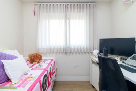 Apartamento à venda com 100m², 3 quartos e 2 vagasQuarto 2