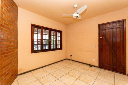 Casa à venda com 7 quartos, 300m² em Fátima, Niterói