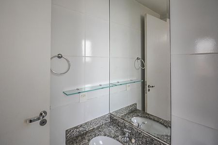 Apartamento à venda com 56m², 2 quartos e 1 vagaBanheiro da Suíte