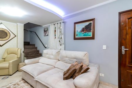 Casa à venda com 98m², 3 quartos e 2 vagas Casa à venda com 98m², 3 quartos e 2 vagasSala de Estar