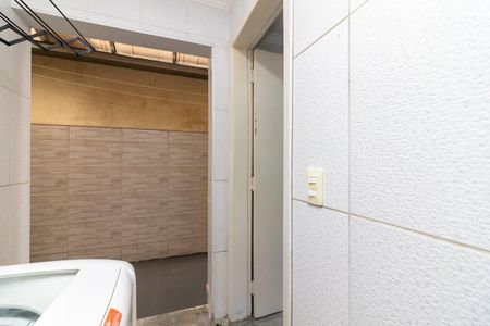 Casa à venda com 98m², 3 quartos e 2 vagas Casa à venda com 98m², 3 quartos e 2 vagasÁrea de Serviço