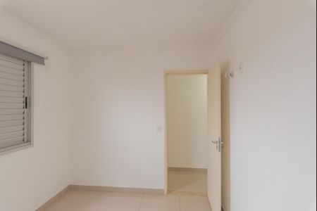 Quarto 2 de apartamento para alugar com 2 quartos, 47m² em Vila Mimosa, Campinas