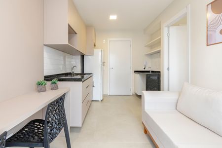 Apartamento à venda com 27m², 1 quarto e sem vaga Apartamento à venda com 27m², 1 quarto e sem vagaSala/Cozinha