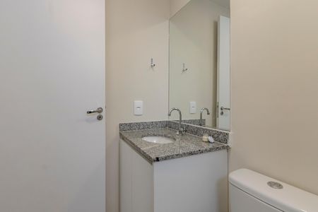 Apartamento à venda com 27m², 1 quarto e sem vaga Apartamento à venda com 27m², 1 quarto e sem vagaBanheiro da Suíte