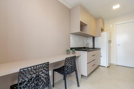 Apartamento à venda com 27m², 1 quarto e sem vaga Apartamento à venda com 27m², 1 quarto e sem vagaSala/Cozinha