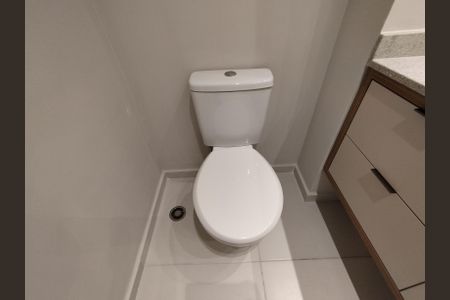 Apartamento à venda com 133m², 3 quartos e 2 vagasBanheiro - torneira