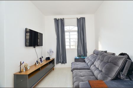 Sala de apartamento para alugar com 2 quartos, 66m² em Santa Tereza, Belo Horizonte