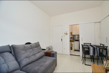 Sala de apartamento para alugar com 2 quartos, 66m² em Santa Tereza, Belo Horizonte