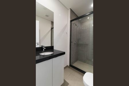 Banheiro de apartamento à venda com 1 quarto, 26m² em Centro Histórico, Porto Alegre