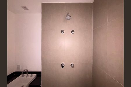 Banheiro de kitnet/studio à venda com 1 quarto, 19m² em Vila Mariana, São Paulo