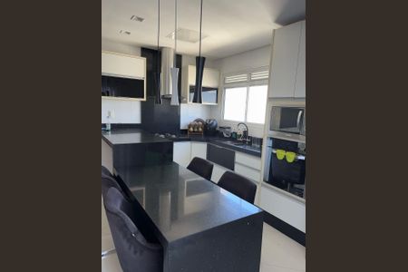 Foto 05 de apartamento à venda com 3 quartos, 99m² em Jardim Cocaia, Guarulhos