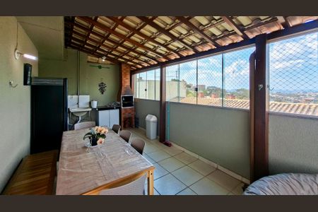 Apartamento à venda com 112m², 3 quartos e 2 vagas Apartamento à venda com 112m², 3 quartos e 2 vagasCobertura