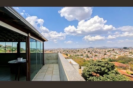 Apartamento à venda com 112m², 3 quartos e 2 vagas Apartamento à venda com 112m², 3 quartos e 2 vagasCobertura