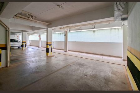 Apartamento à venda com 112m², 3 quartos e 2 vagas Apartamento à venda com 112m², 3 quartos e 2 vagasGaragem