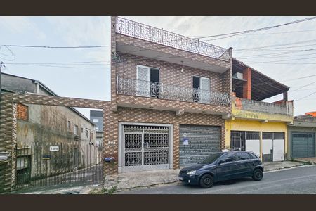 Casa para alugar com 60m², 2 quartos e sem vagaFachada