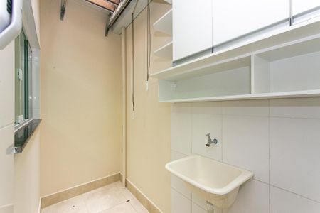 Apartamento à venda com 31m², 1 quarto e 1 vaga Apartamento à venda com 31m², 1 quarto e 1 vagaÁrea de Serviço