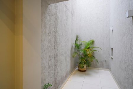 Casa à venda com 220m², 3 quartos e 4 vagasJardim de inverno