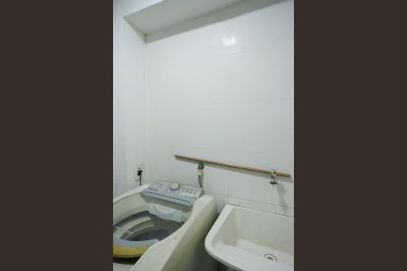 Casa à venda com 220m², 3 quartos e 4 vagasÁrea de serviço