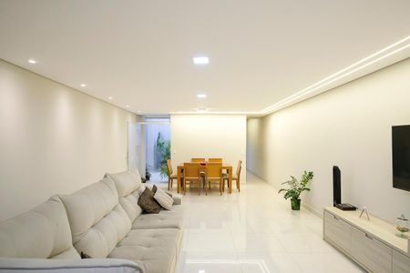 Sala de casa à venda com 3 quartos, 220m² em Olímpico, São Caetano do Sul