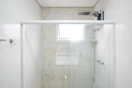 Casa à venda com 220m², 3 quartos e 4 vagasBanheiro da suíte