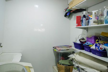 Casa à venda com 220m², 3 quartos e 4 vagasÁrea de serviço