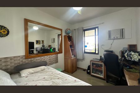 Quarto 1 de apartamento à venda com 4 quartos, 136m² em Barra da Tijuca, Rio de Janeiro