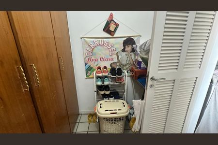 Apartamento à venda com 136m², 4 quartos e 2 vagasQuarto de Serviço