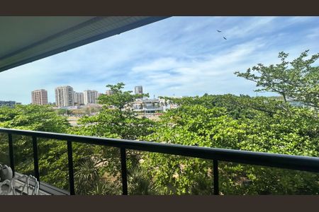 Varanda de apartamento à venda com 4 quartos, 136m² em Barra da Tijuca, Rio de Janeiro