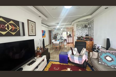 Apartamento à venda com 136m², 4 quartos e 2 vagasSala