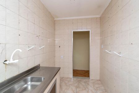 Casa à venda com 70m², 2 quartos e sem vaga Casa à venda com 70m², 2 quartos e sem vagaCozinha