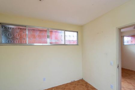 Casa à venda com 70m², 2 quartos e sem vaga Casa à venda com 70m², 2 quartos e sem vagaVista do Quarto 2