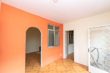 Casa à venda com 70m², 2 quartos e sem vaga Casa à venda com 70m², 2 quartos e sem vagaSala