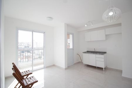 Sala de apartamento para alugar com 2 quartos, 42m² em Vila Brasilandia, São Paulo