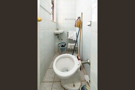 Apartamento à venda com 110m², 3 quartos e 3 vagas Apartamento à venda com 110m², 3 quartos e 3 vagasBanheiro de Serviço