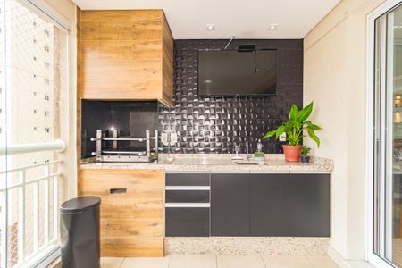 Apartamento à venda com 126m², 3 quartos e 2 vagasVaranda