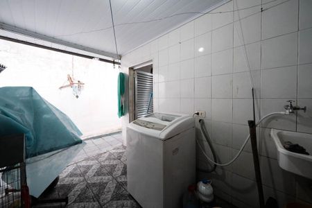 Casa à venda com 150m², 3 quartos e 1 vagaÁrea de Serviço