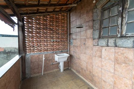 Casa à venda com 280m², 3 quartos e 2 vagasÁrea de Serviço